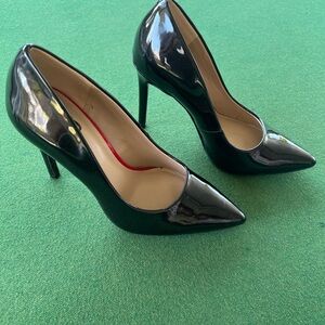 Elegant Black Stiletto Heels